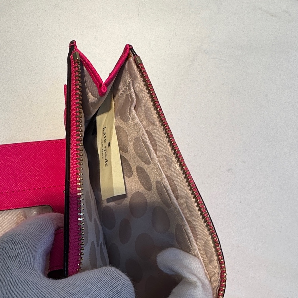 Kate Spade Fuchsia Wristlet - Picture 5 of 12